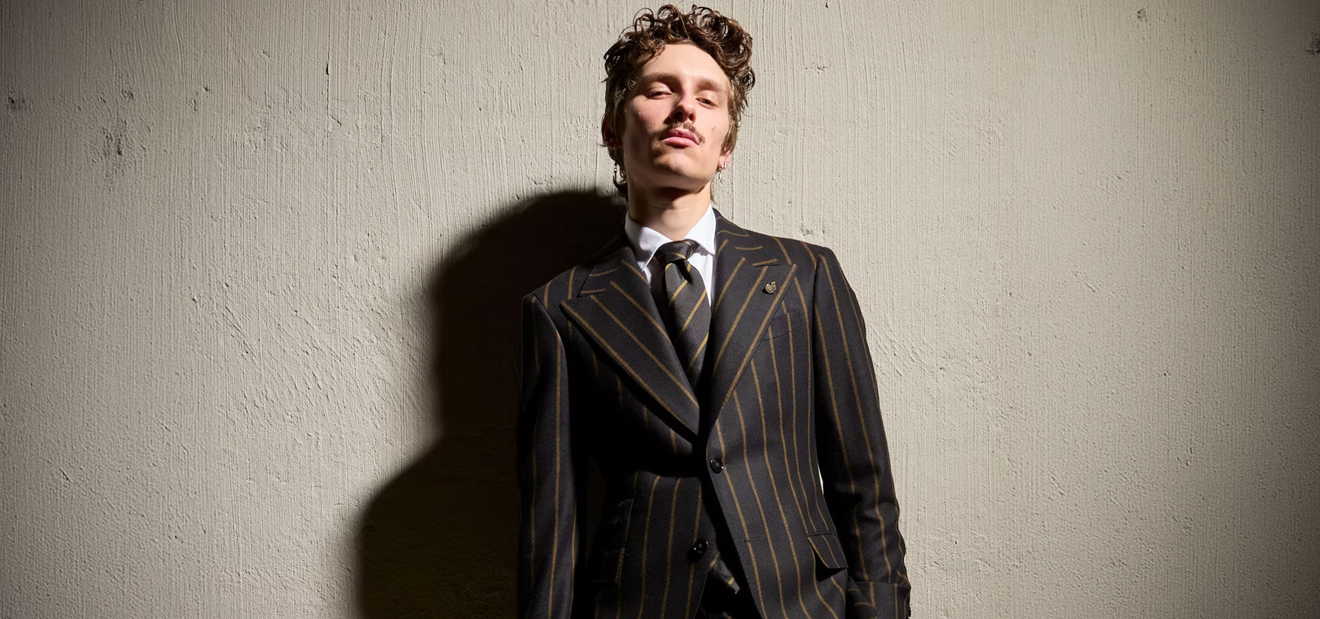 GABRIELE PASINI◆セットアップ/44/ ダークグレー ストライプ Gabriele Pasini for Men | Designer Fashion – O'Connors Calgary