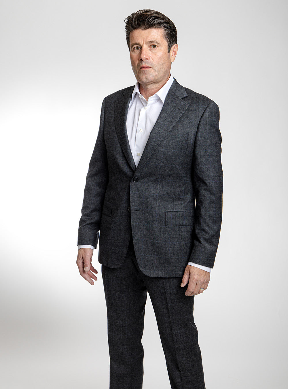 Samuelsohn Dark Grey Prince of Wales Check Suit