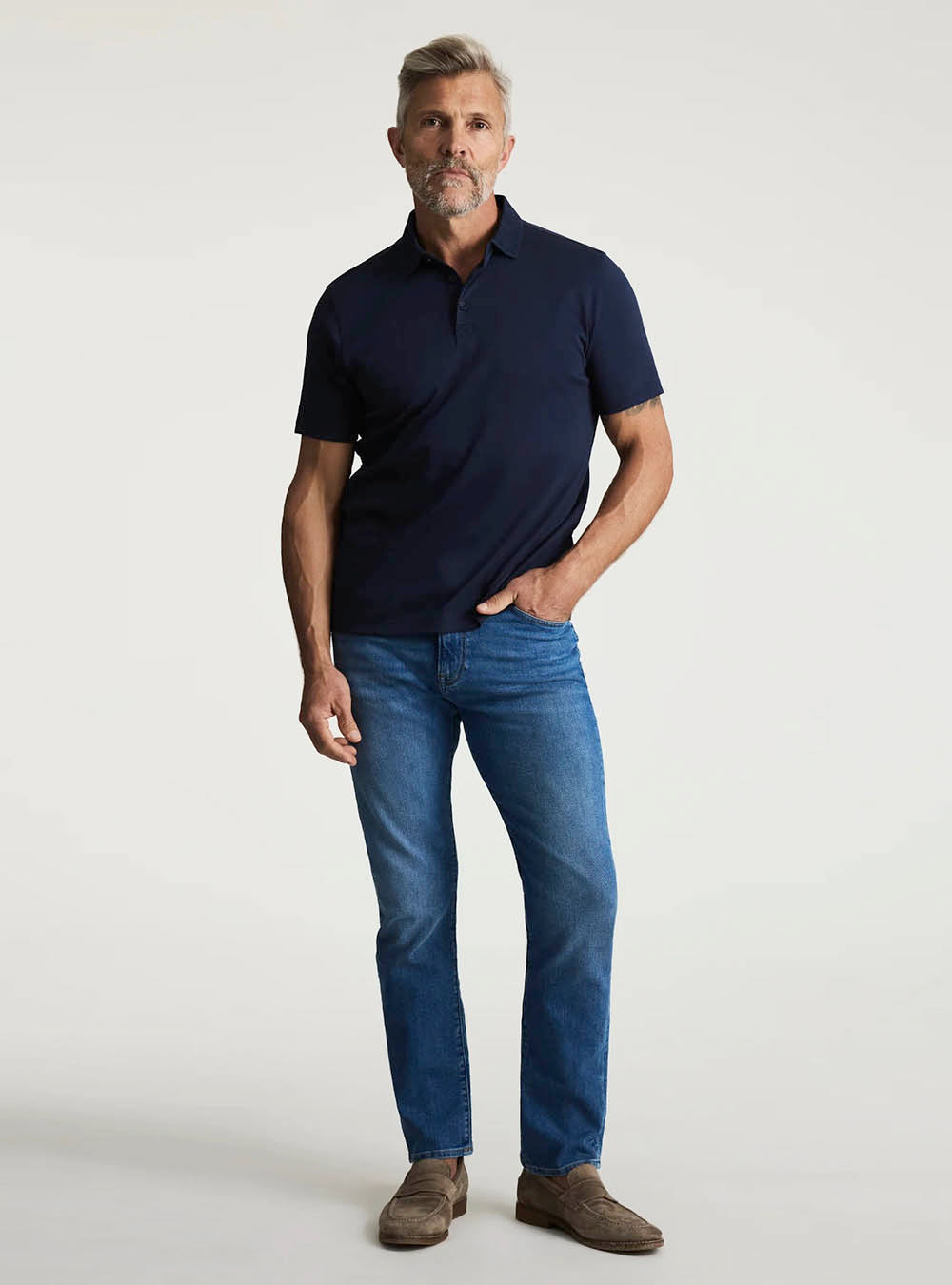 34 Heritage Courage Straight Leg Jeans - Mid Brushed Aerodenim