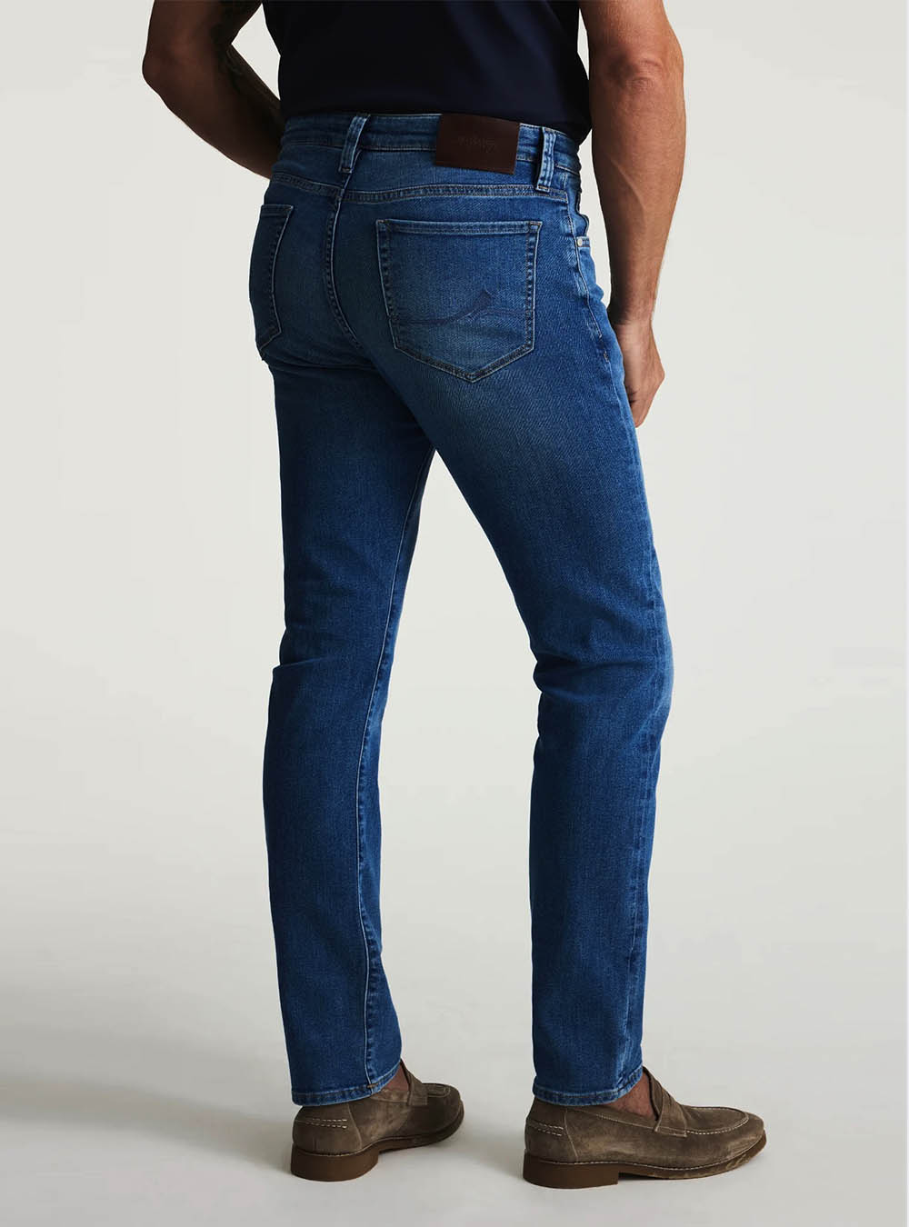 34 Heritage Courage Straight Leg Jeans - Mid Brushed Aerodenim