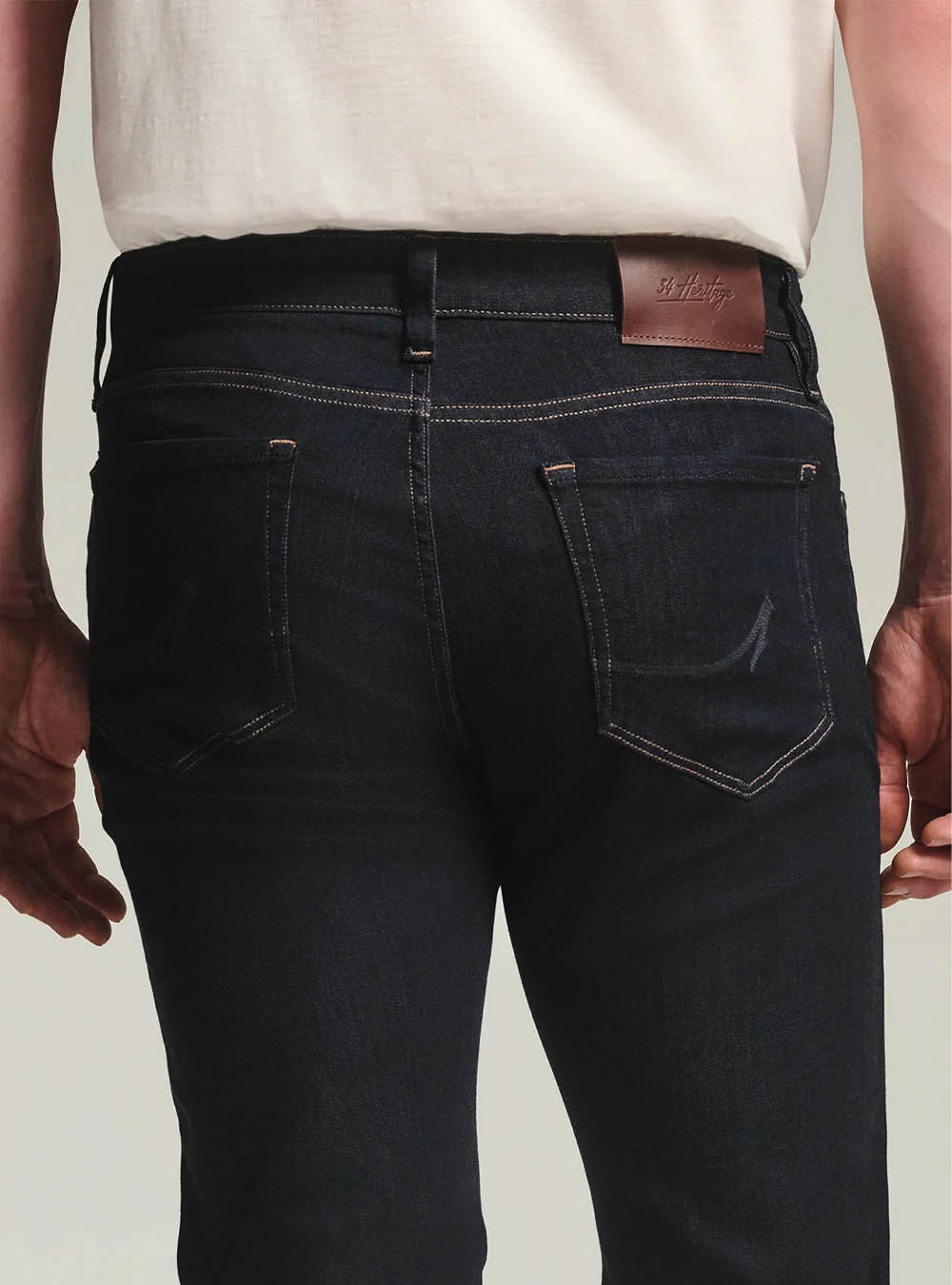 34 Heritage Courage Straight Leg Pants - Midnight Refined