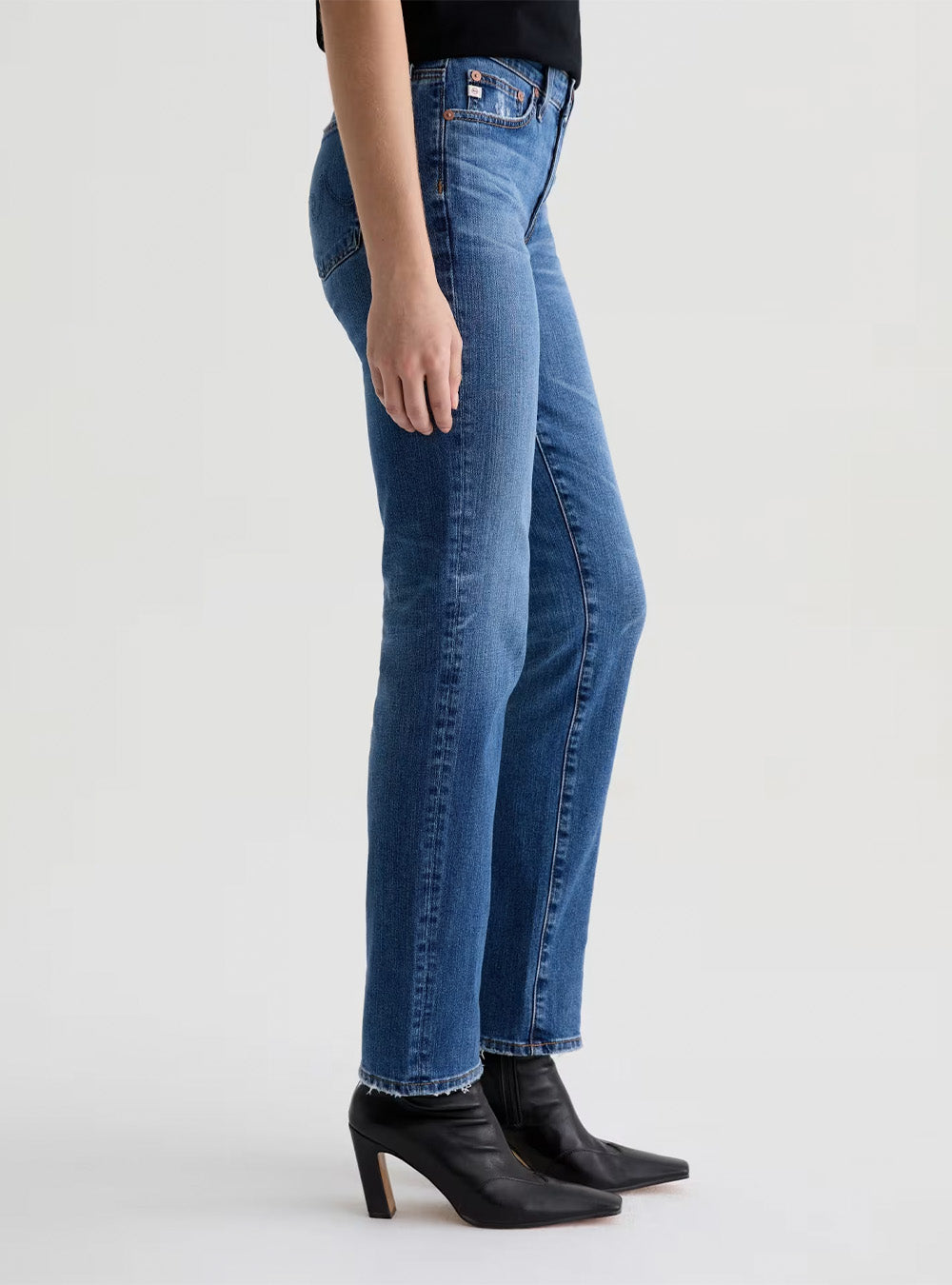 AG Sandra Low-Rise Straight