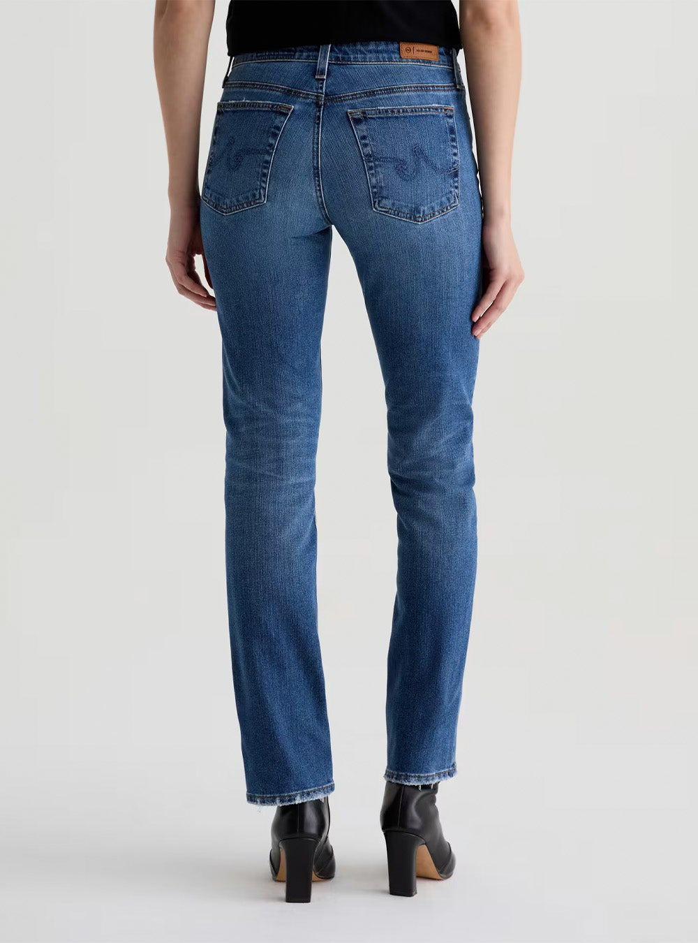 AG Sandra Low-Rise Straight