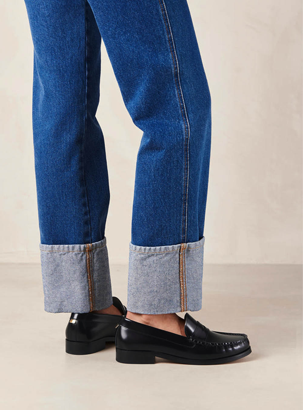 Alohas Rivet Black Leather Penny Loafers