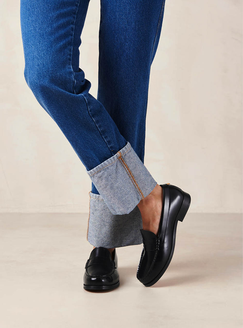 Alohas Rivet Black Leather Penny Loafers