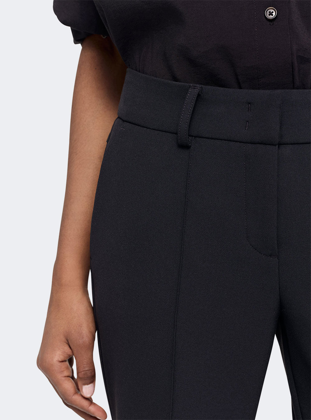 Cambio Farah Hose Flare-Fit Cropped Pant