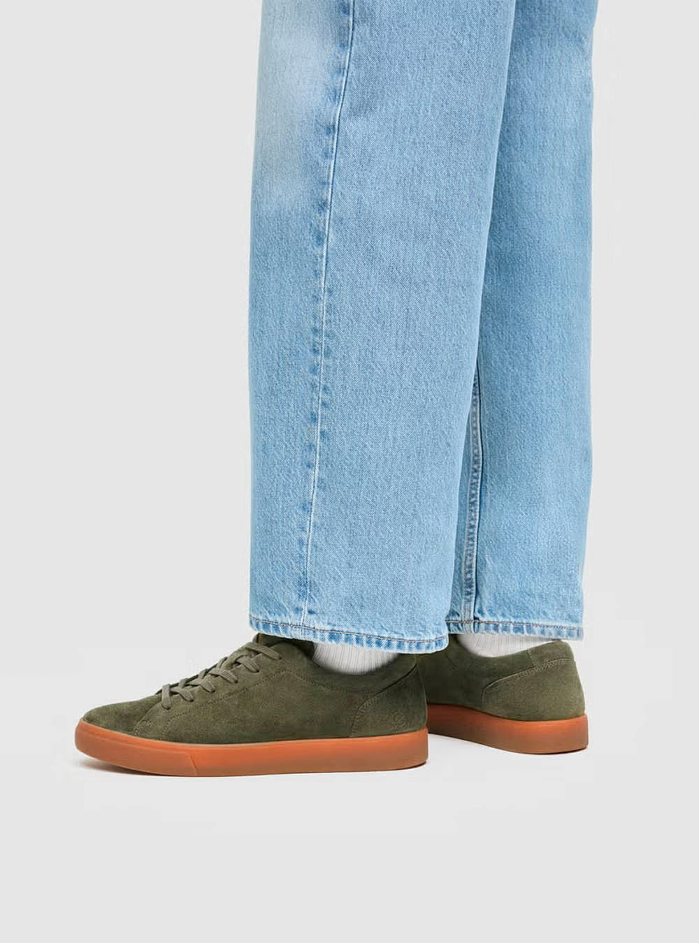 ECCO Soft 10 Men's Suede Sneaker - Tarmac