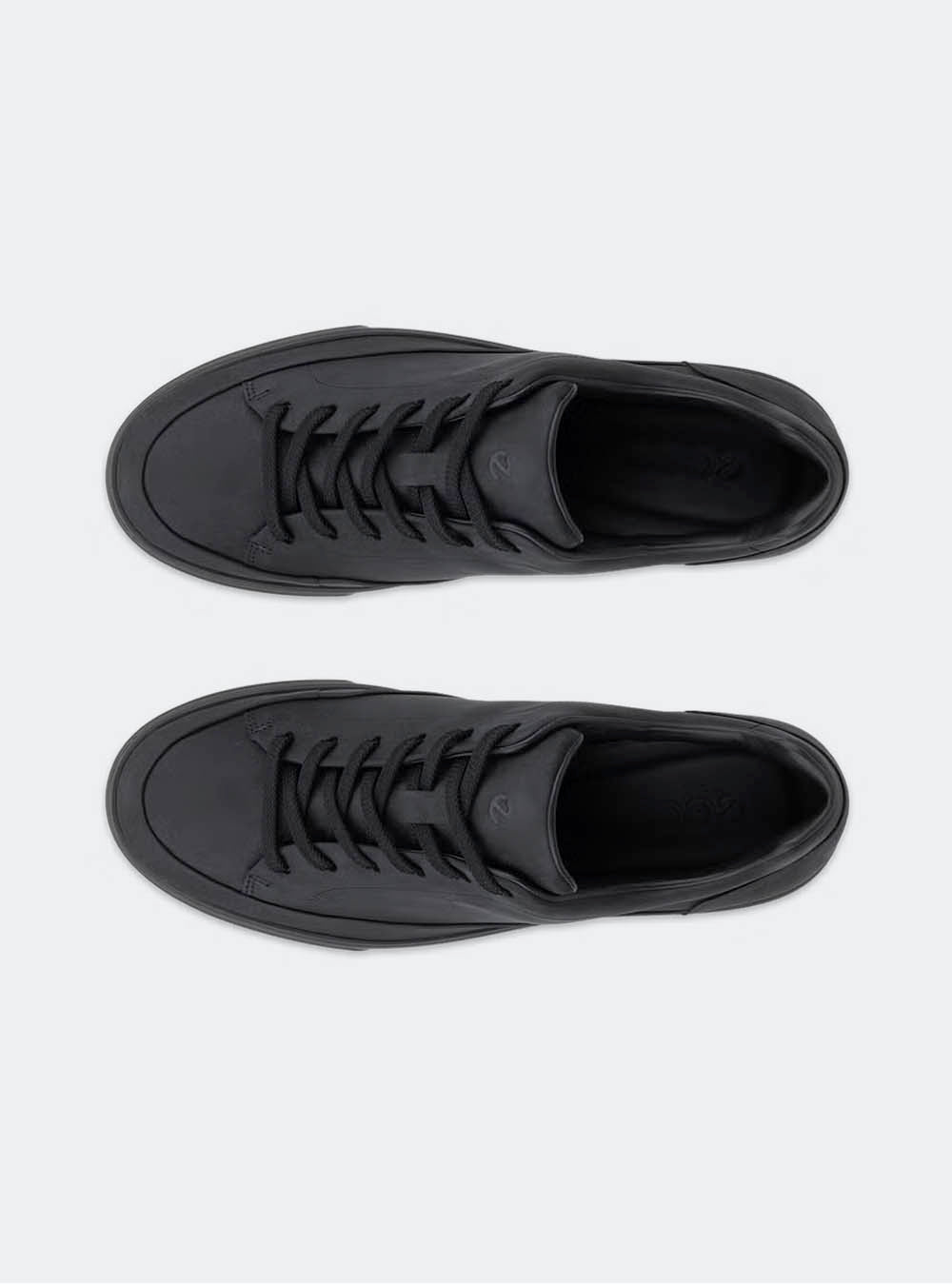 ECCO Soft 10 Men's Nubuck Gore-Tex Sneaker - Black