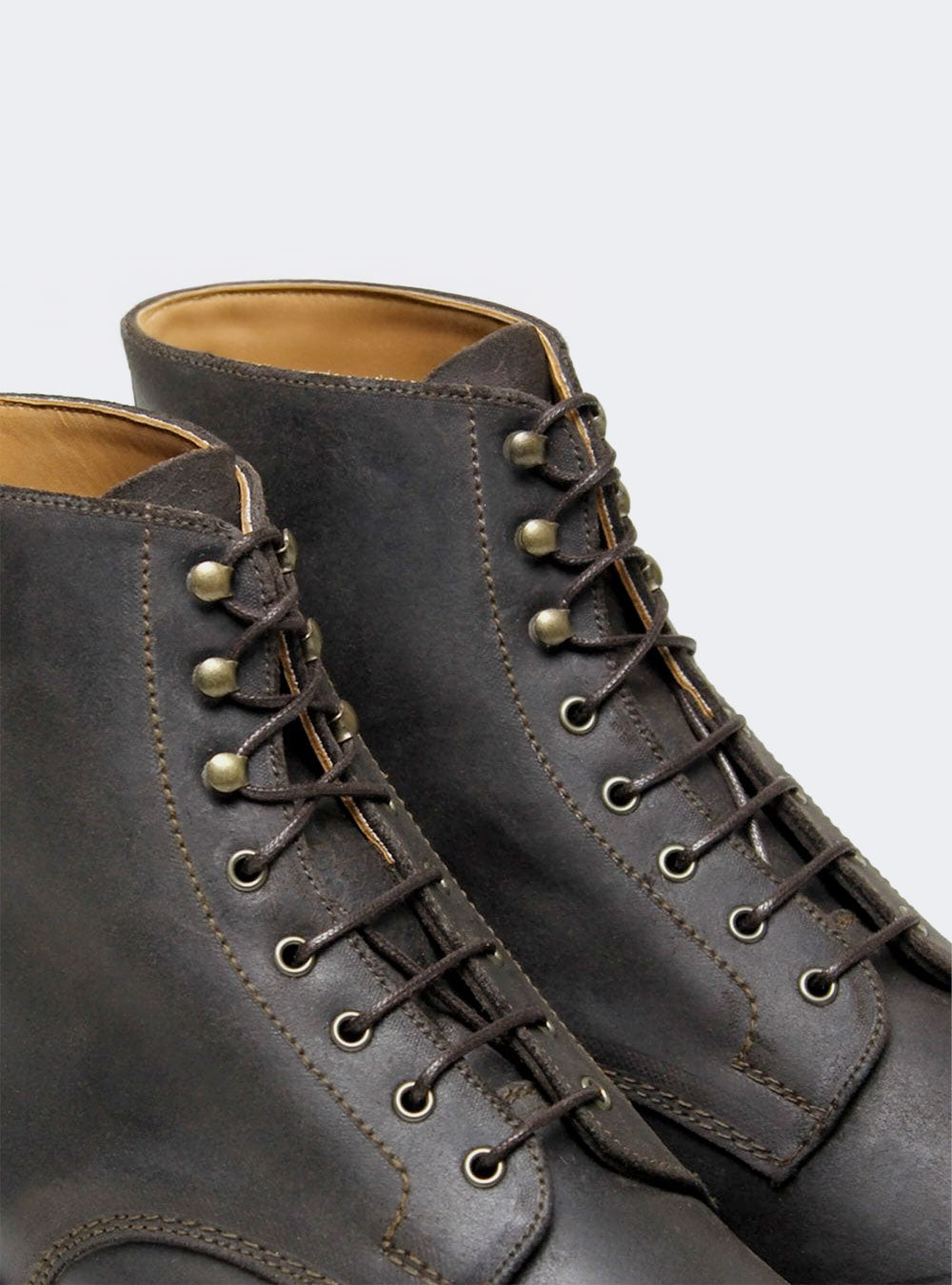 Sanders 2605 Toe-Cap Derby Boot - Kenia Dark Brown Waxy Suede