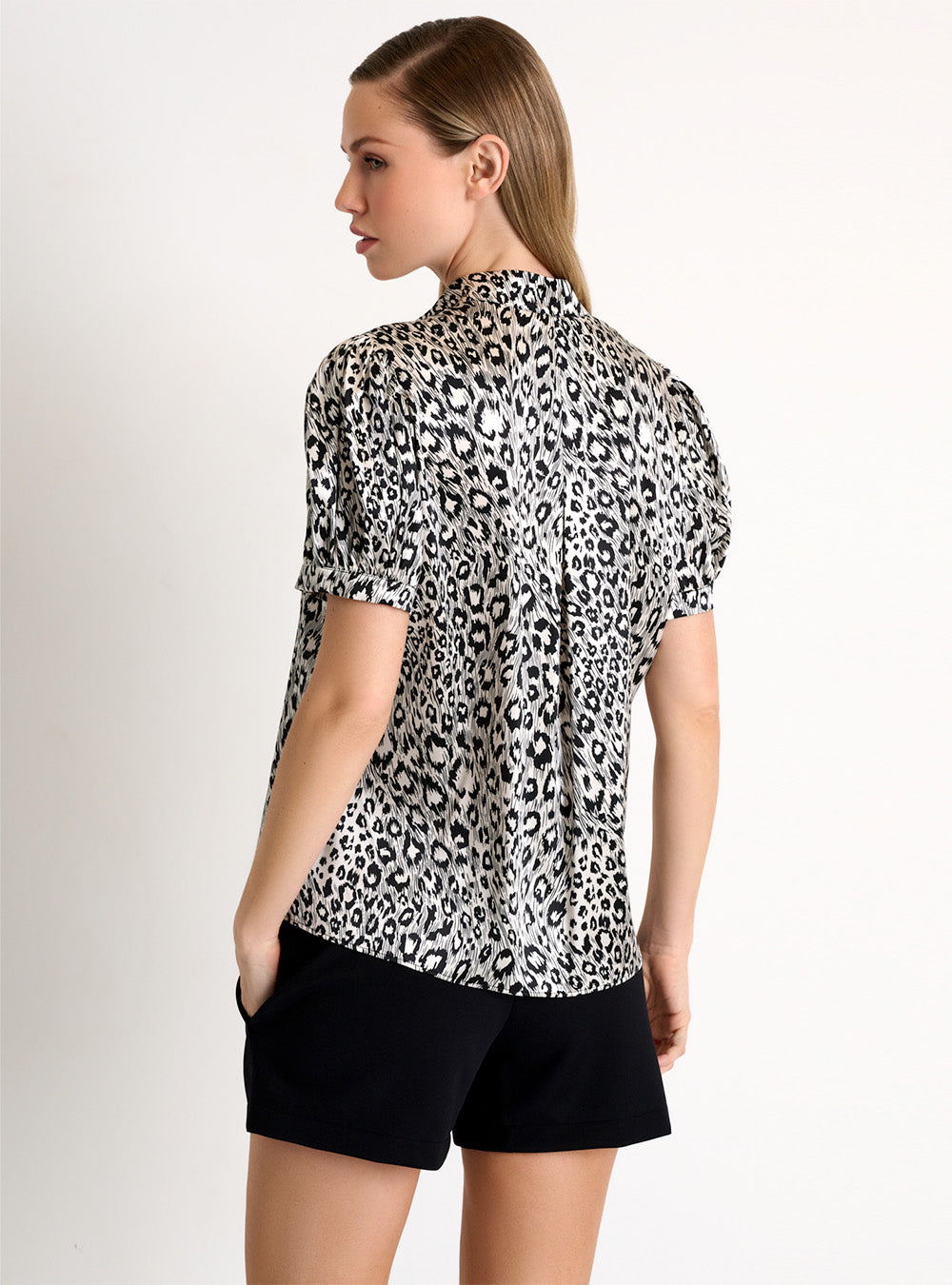 Shan Short-sleeved Silk Blouse