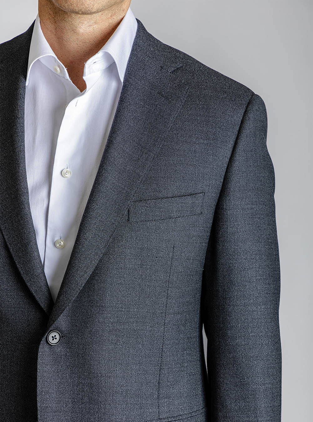 Samuelsohn Charcoal Nailhead Suit