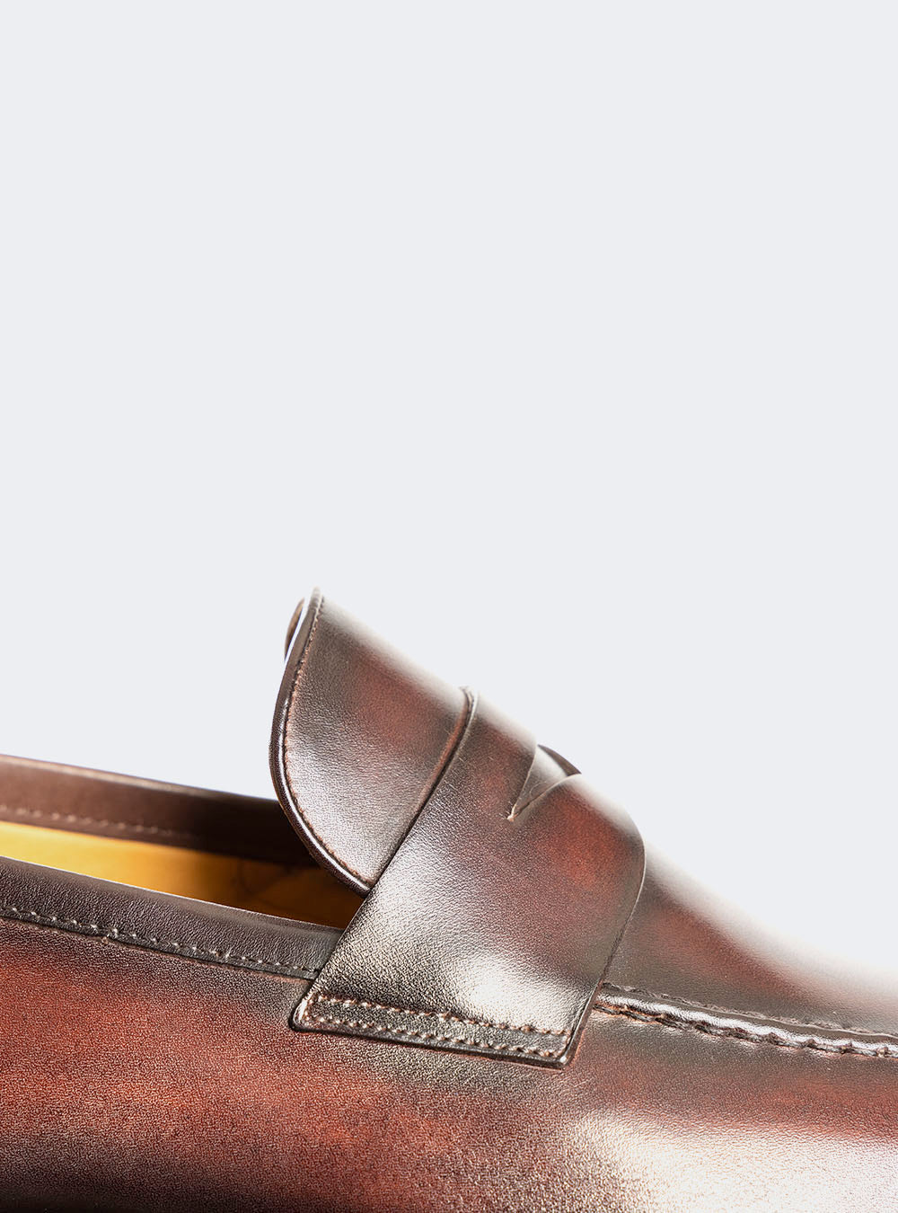 Magnanni 23802 - Mid-Brown