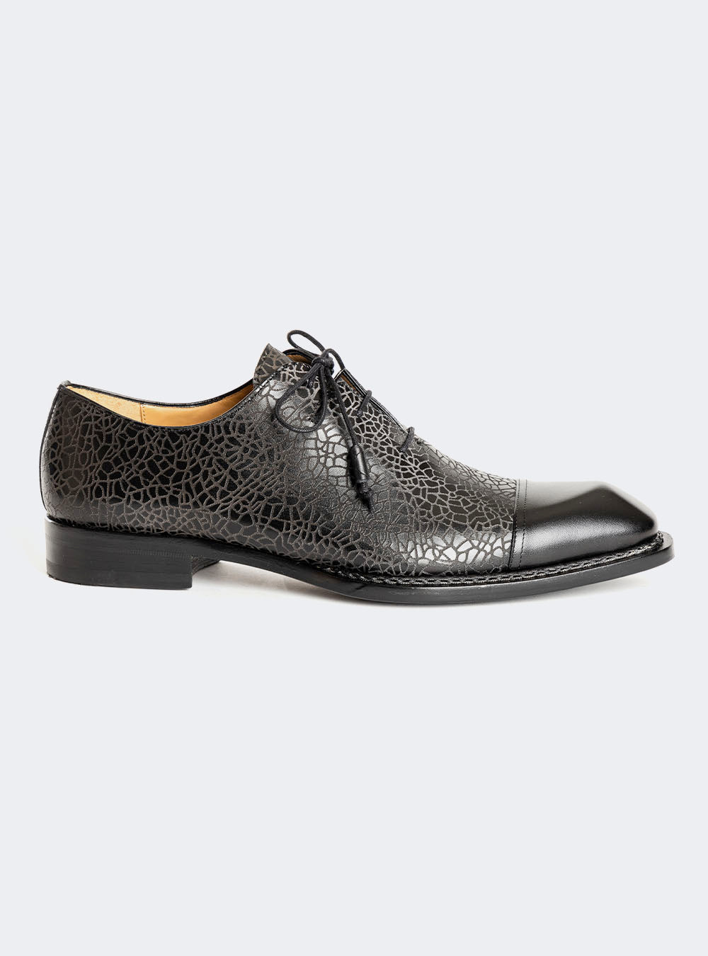 Mezlan 21309 Cap Toe Asymmetric Embossed Calf Oxford - Black