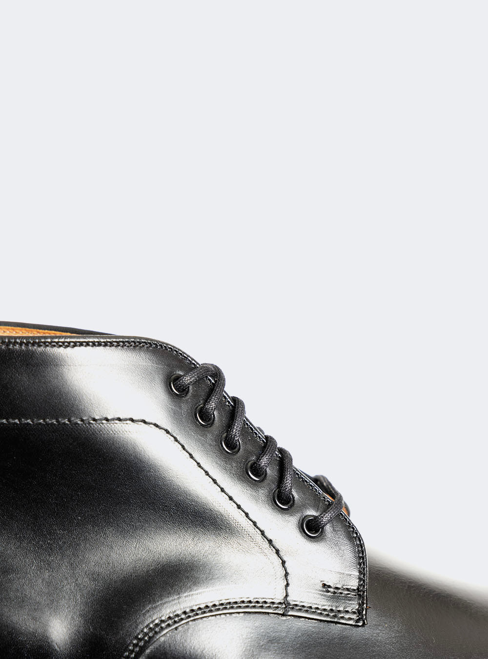 Sanders 2719 Chukka Boot - Black Waxy Pull-Up Calf